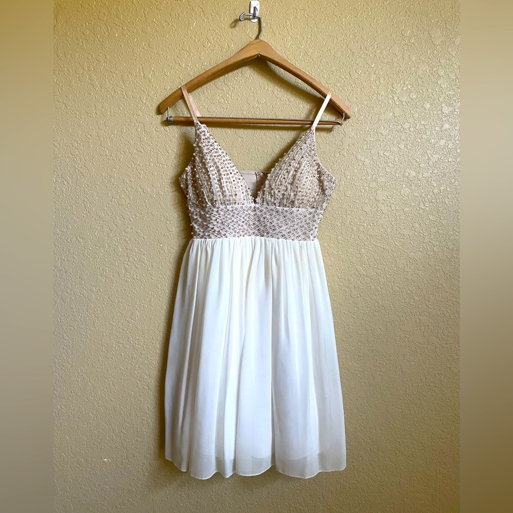 SPEECHLESS Womens Beige Sleeveless Short Fit + Flare Dress
